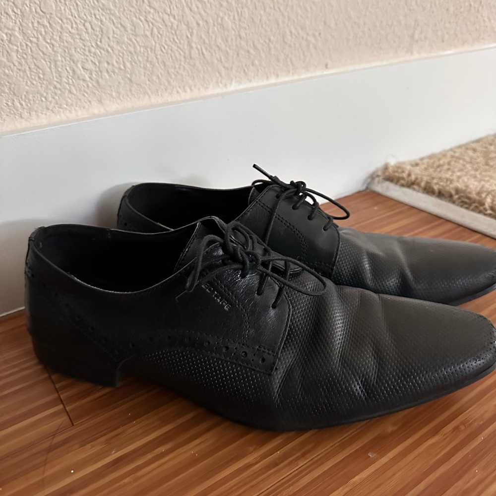 Classic Black Men's Dress Shoes